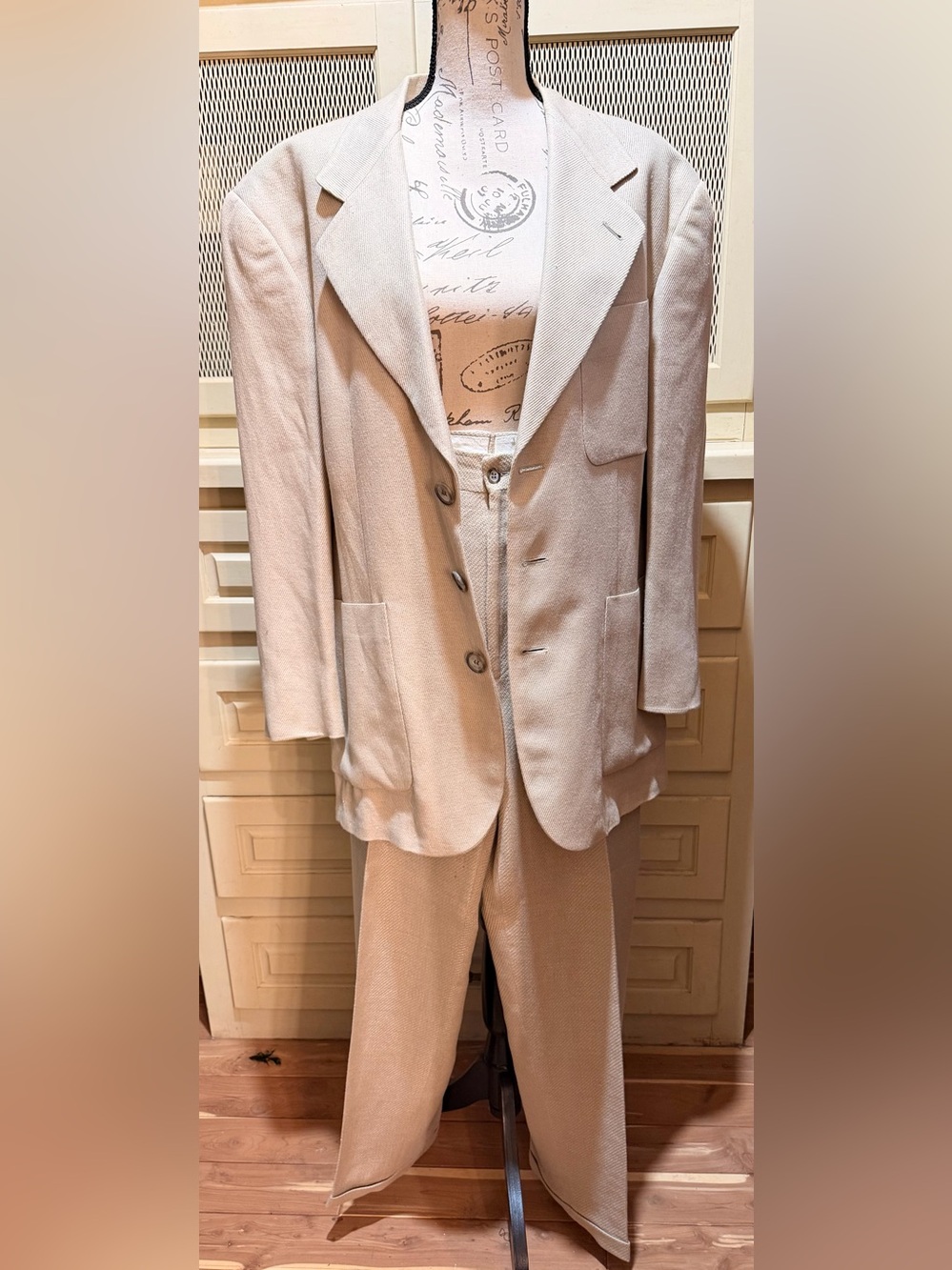 VTG Dolce & Gabbana Cream Textured Pantsuit Italy Fit 10